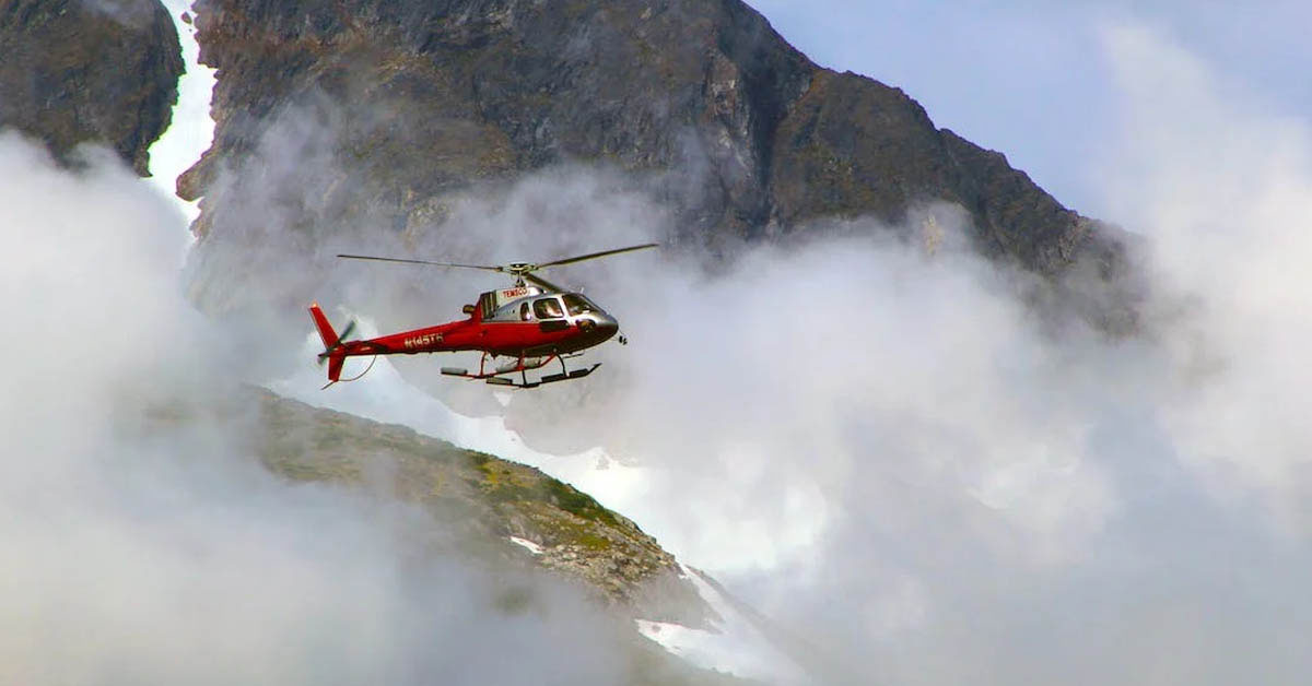 The Everest Base Camp Helicopter Tour